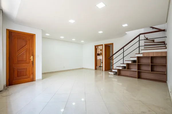 Casa de condomínio à venda com 3 quartos, 172m² - Campo Belo,São Paulo