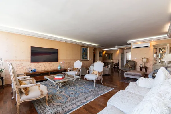 Apartamento à venda com 3 quartos, 182m² - Cerqueira César,São Paulo