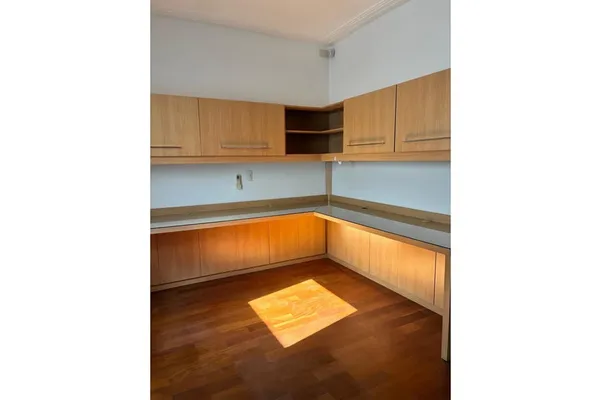 Casa à venda com 4 quartos, 250m² - Vila Brasílio Machado,São Paulo