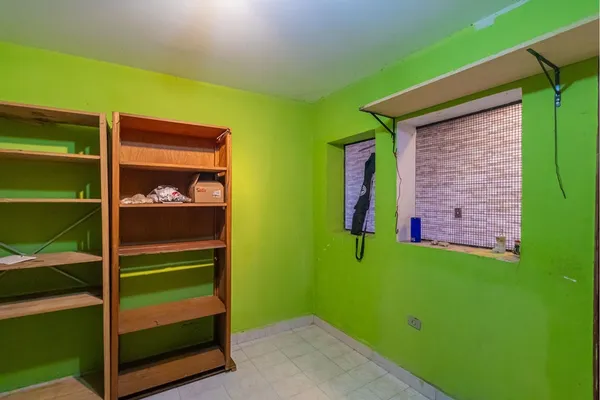 Casa à venda com 3 quartos, 177m² - Vila Romero,São Paulo
