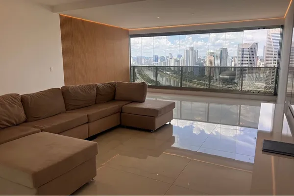 Apartamento à venda com 3 quartos, 252m² - Real Parque,São Paulo