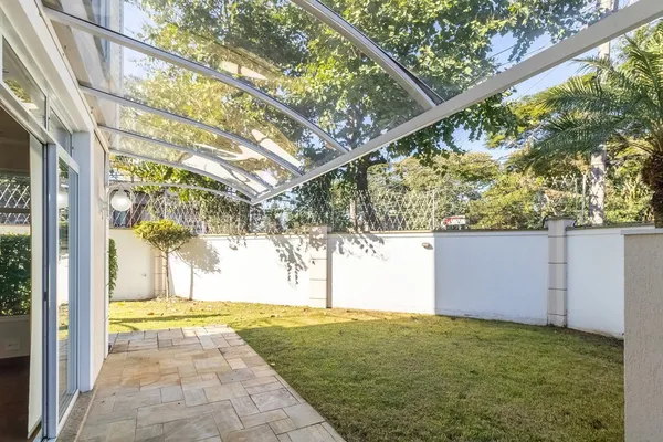 Casa de condomínio à venda com 4 quartos, 320m² - Jardim Cordeiro,São Paulo