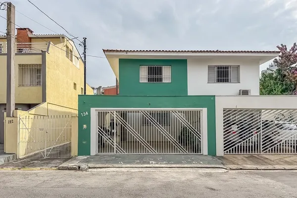 Casa à venda com 3 quartos, 230m² - Chácara Santo Antônio (Zona Sul),São Paulo