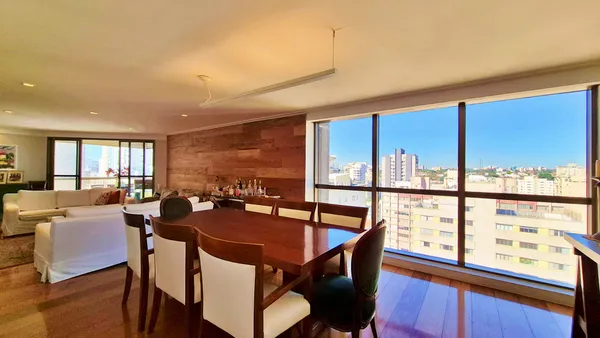 Apartamento à venda com 3 quartos, 194m² - Moema,São Paulo
