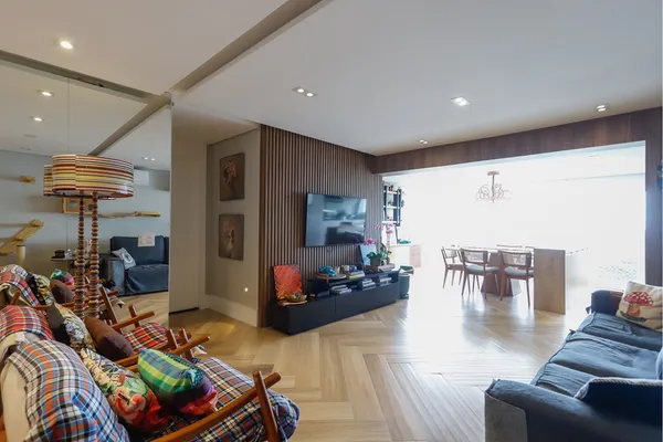 Apartamento à venda com 2 quartos, 111m² - Água Branca,São Paulo