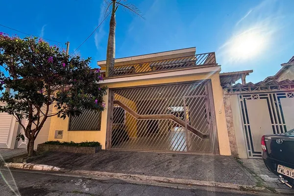 Casa à venda com 3 quartos, 358m² - Campo Grande,São Paulo