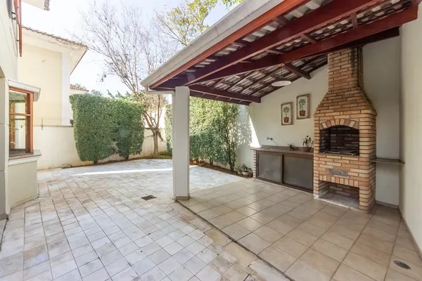 Casa de condomínio à venda com 4 quartos, 440m² - Jardim Cordeiro,São Paulo