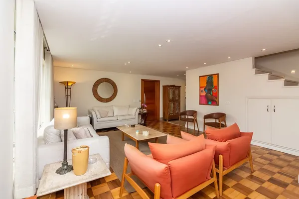 Casa à venda com 3 quartos, 270m² - Planalto Paulista,São Paulo
