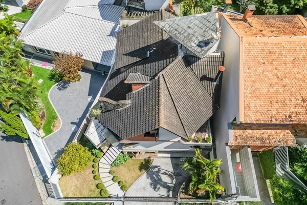 Casa à venda com 4 quartos, 237m² - Jardim Marajoara,São Paulo