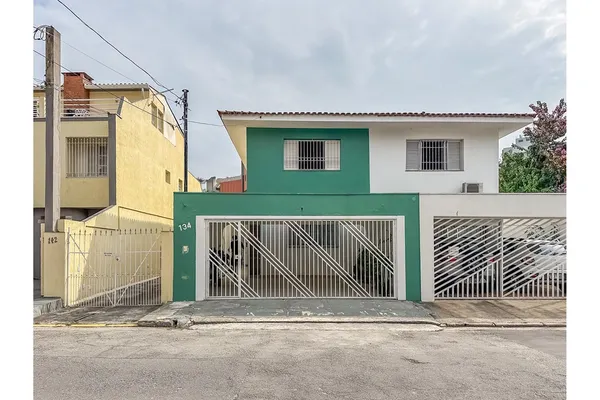 Casa à venda com 3 quartos, 230m² - Chácara Santo Antônio (Zona Sul),São Paulo