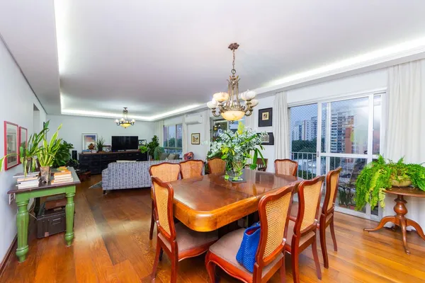 Apartamento à venda com 4 quartos, 180m² - Campo Belo,São Paulo