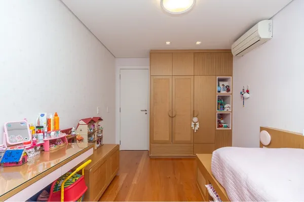 Apartamento à venda com 2 quartos, 130m² - Itaim Bibi,São Paulo