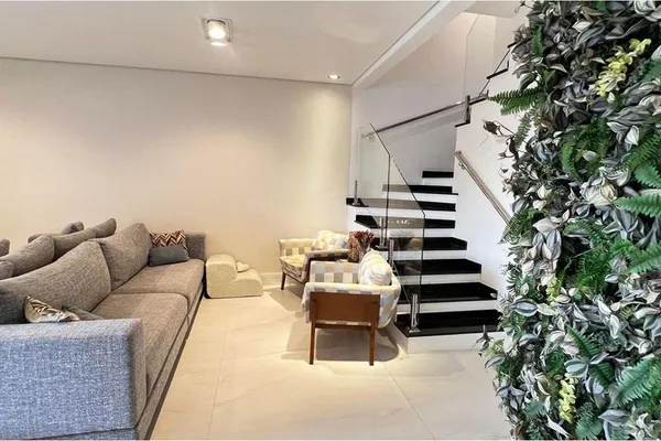 Casa de condomínio à venda com 3 quartos, 229m² - Jardim Londrina,São Paulo