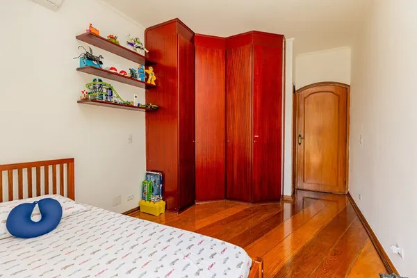 Casa à venda com 4 quartos, 315m² - Alto da Boa Vista,São Paulo