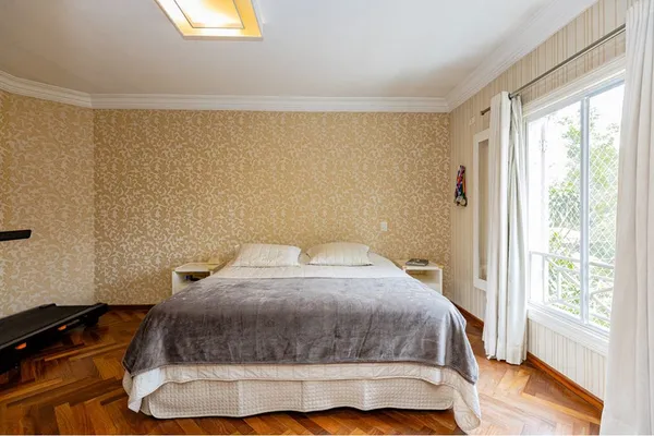Casa de condomínio à venda com 4 quartos, 247m² - Jardim Cordeiro,São Paulo