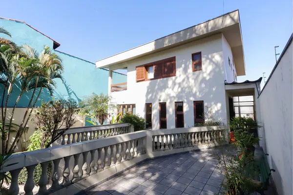Casa à venda com 3 quartos, 304m² - Chácara Inglesa,São Paulo