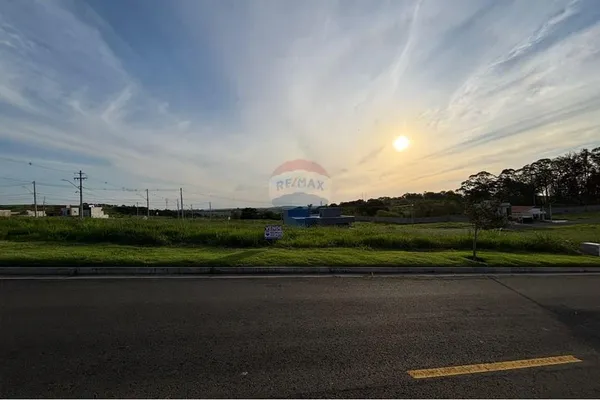 Terreno à venda, 250m² - Colinas do Castelo,Jaguariúna