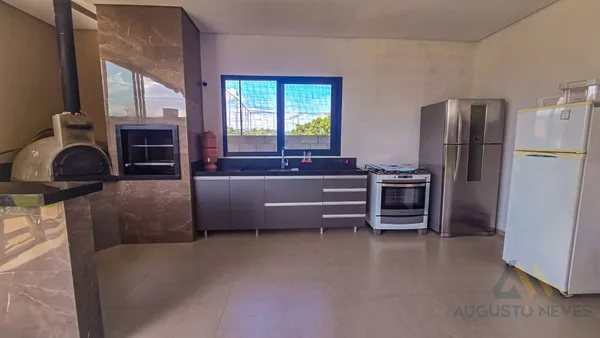 Casa de condomínio à venda com 1 quarto, 120m² - ,