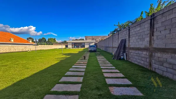 Casa de condomínio à venda com 1 quarto, 120m² - ,