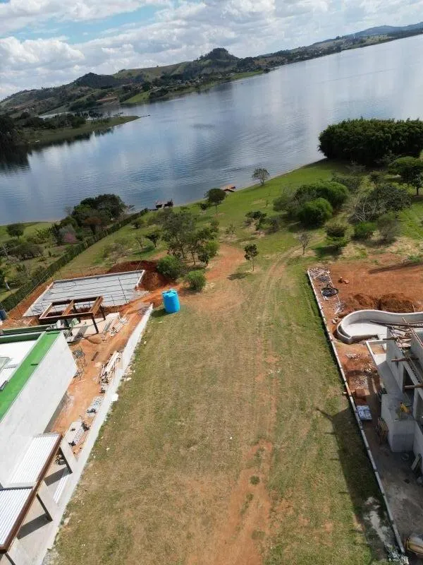 Terreno em Condomínio à venda - ,