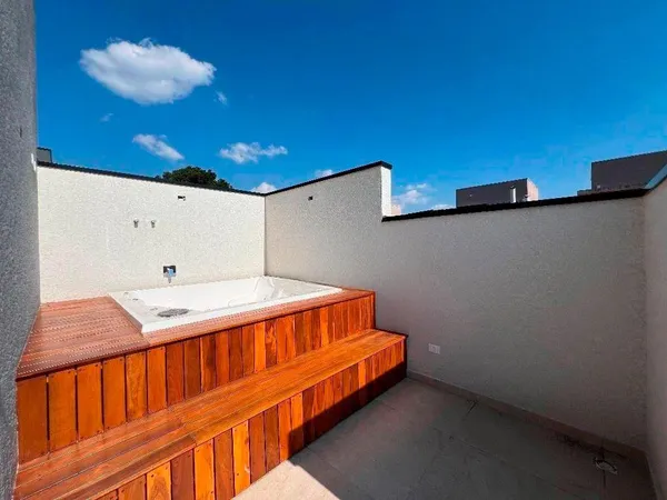 Sobrado à venda com 3 quartos, 208m² - JARDIM DAS AMERICAS,Curitiba