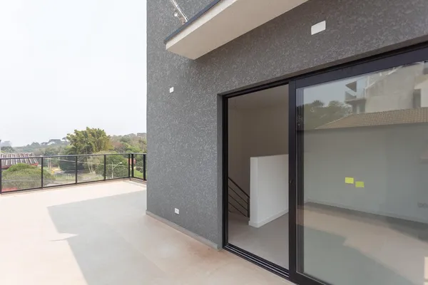 Sobrado à venda com 3 quartos, 110m² - PILARZINHO,Curitiba