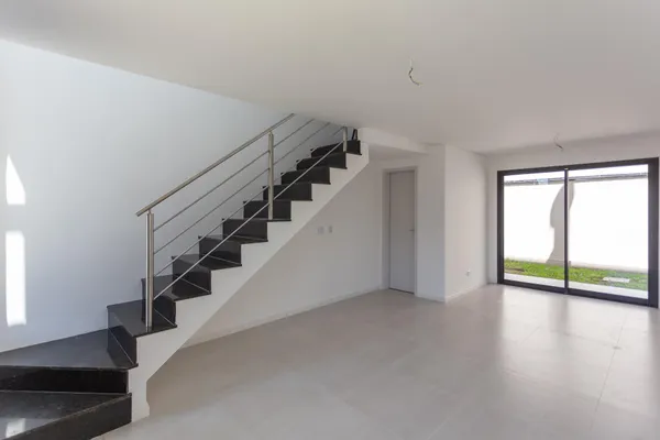 Sobrado à venda com 3 quartos, 104m² - ATUBA,Curitiba