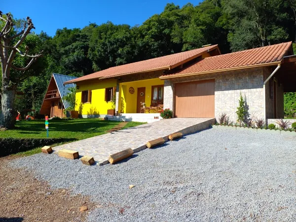 Chácara à venda com 4 quartos, 222.00m² - Dos Boêmios,Nova Petrópolis