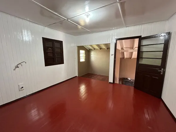 Casa para alugar com 3 quartos - Bela Vista,