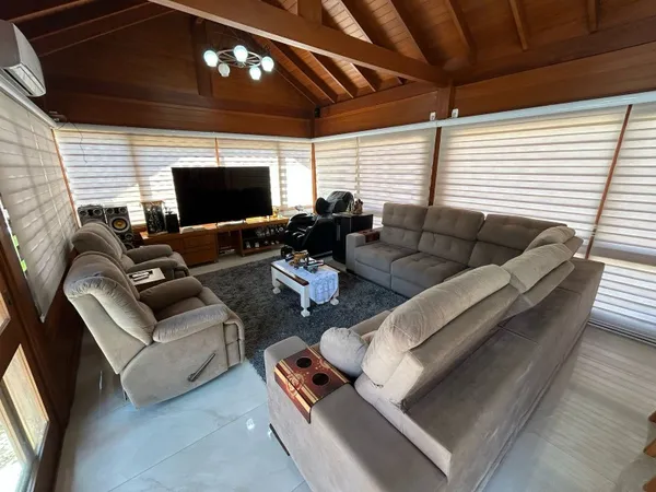 Casa à venda com 5 quartos, 275.00m² - Vale Verde,Dois Irmãos
