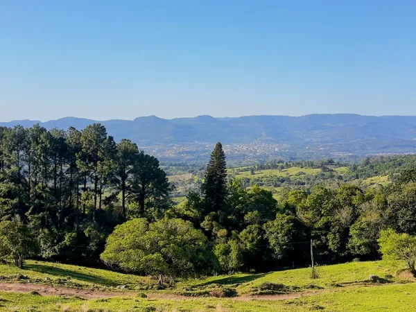 Chácara à venda com 5 quartos, 420.00m² - Travessão,Dois Irmãos
