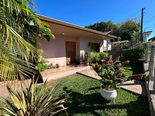 Casa à venda com 3 quartos, 94.00m² - Industrial,Dois Irmãos