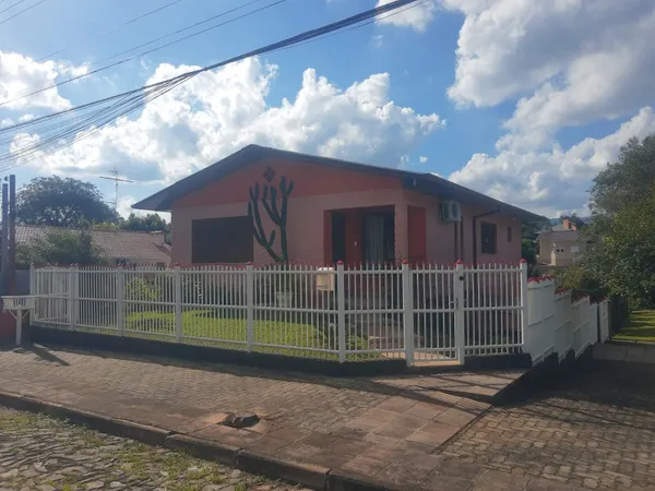 Casa à venda com 4 quartos, 15.55m² - Industrial,Dois Irmãos