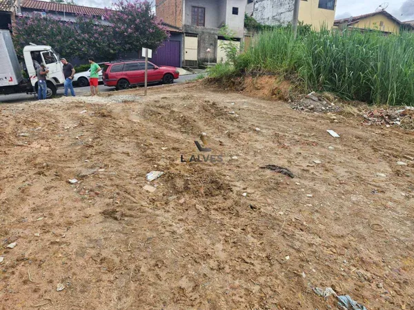 Lote à venda - Jardim São José,Cruzeiro