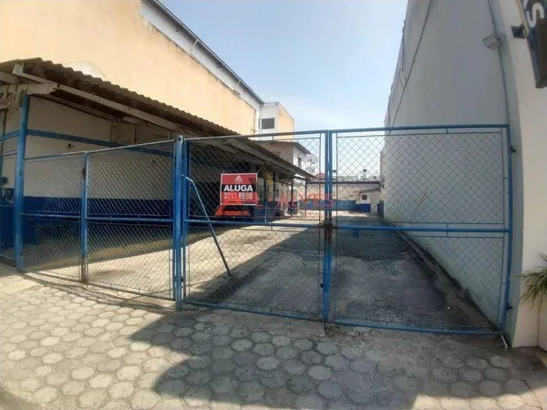 Ponto Comercial para alugar, 300m² - Centro,Cruzeiro