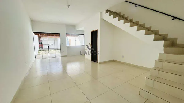 Sobrado para alugar com 2 quartos - ,