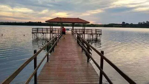 Casa de condomínio à venda com 3 quartos, 130m² - ,