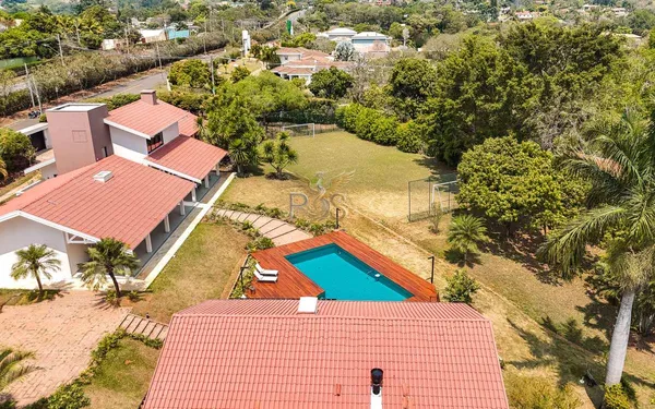 Chácara à venda com 5 quartos, 645,42m² - Recanto das Flores,Indaiatuba
