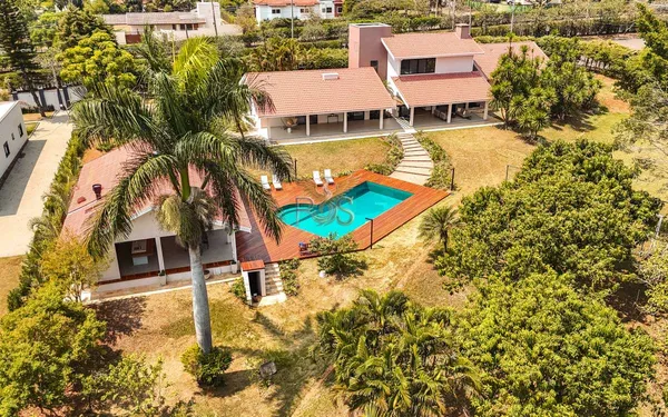 Chácara à venda com 5 quartos, 645,42m² - Recanto das Flores,Indaiatuba