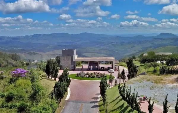 Lote em Condomínio à venda, 3.572,00m² - Morro do Chapéu,Nova Lima