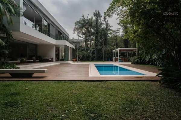Casa à venda com 4 quartos, 1000m² - Retiro Morumbi,São Paulo